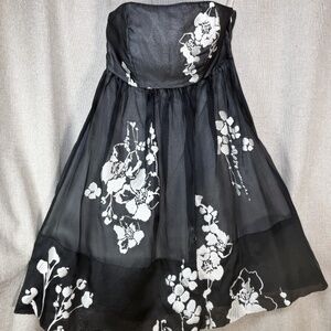 White House Black Market Silk Strapless Dress – Black & Ivory Floral | Cocktail